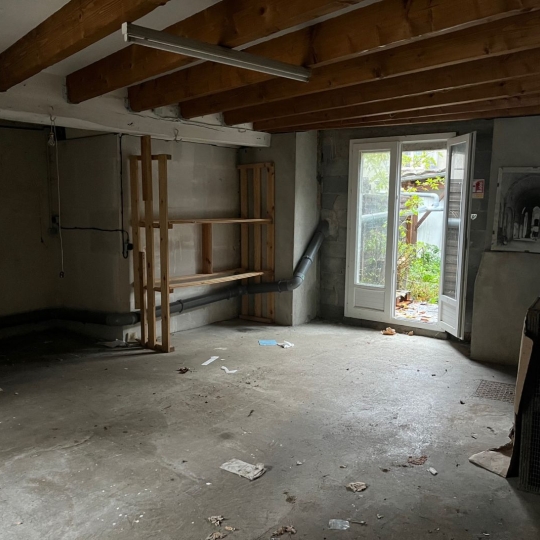  AGENCE TERRES D'IMMO : Garage / Parking | BLESLE (43450) | 75 m2 | 37 000 € 