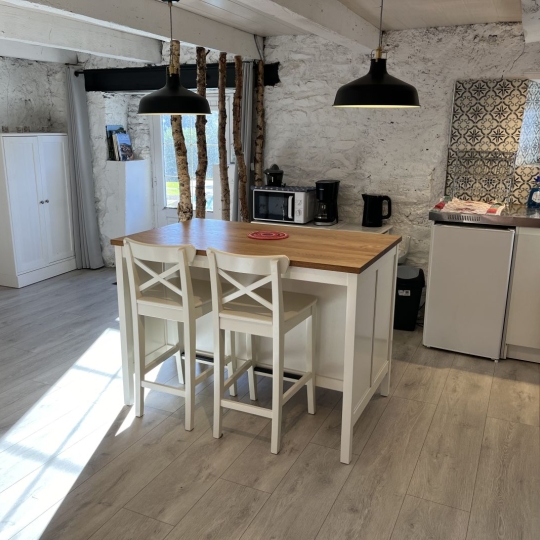  AGENCE TERRES D'IMMO : House | ANZAT-LE-LUGUET (63420) | 145 m2 | 131 750 € 