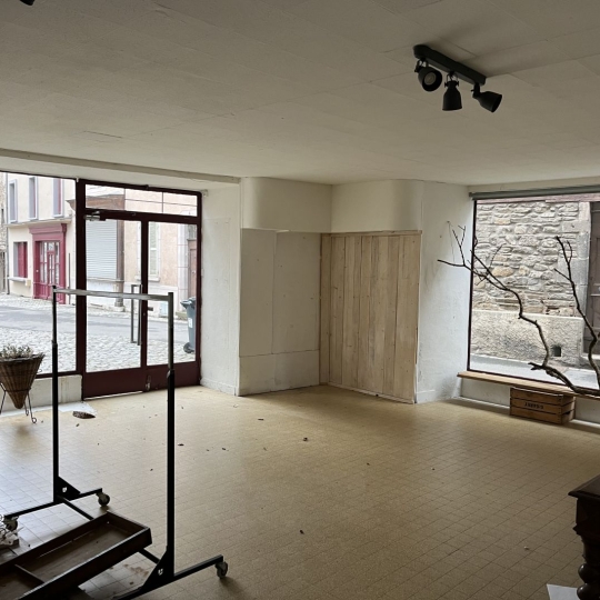  AGENCE TERRES D'IMMO : Immeuble | BLESLE (43450) | 132 m2 | 45 000 € 
