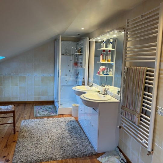  AGENCE TERRES D'IMMO : Maison / Villa | CHARMENSAC (15500) | 167 m2 | 159 000 € 