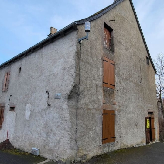  AGENCE TERRES D'IMMO : Maison / Villa | CHALINARGUES (15170) | 137 m2 | 98 000 € 