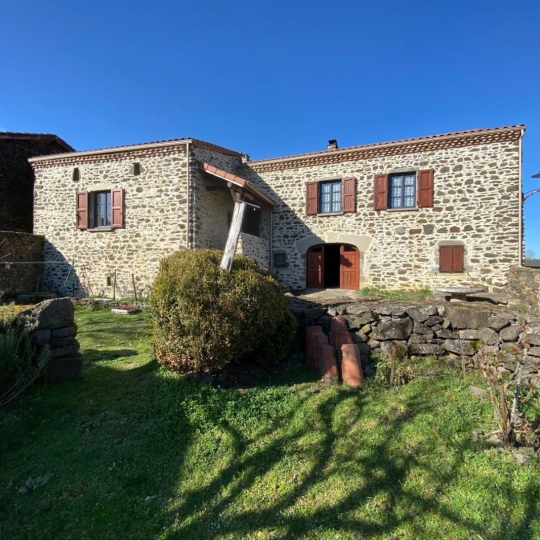  AGENCE TERRES D'IMMO : House | MASSIAC (15500) | 143 m2 | 237 000 € 
