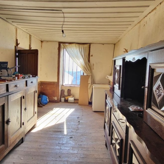  AGENCE TERRES D'IMMO : House | AURIAC-L'EGLISE (15500) | 160 m2 | 80 000 € 