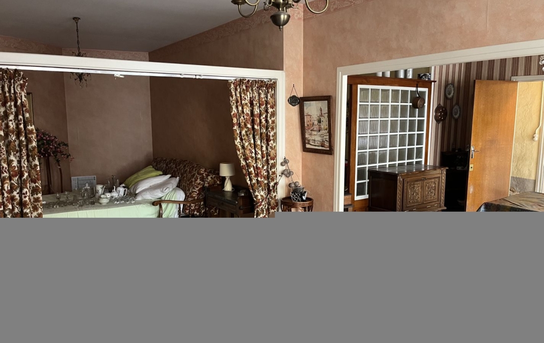 AGENCE TERRES D'IMMO : Maison / Villa | SAINT-GERMAIN-LEMBRON (63340) | 200 m2 | 70 000 € 