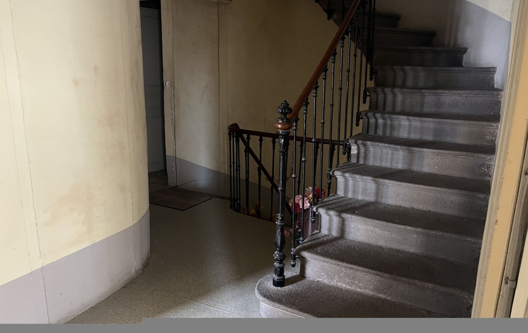 AGENCE TERRES D'IMMO : Maison / Villa | SAINT-GERMAIN-LEMBRON (63340) | 200 m2 | 70 000 € 