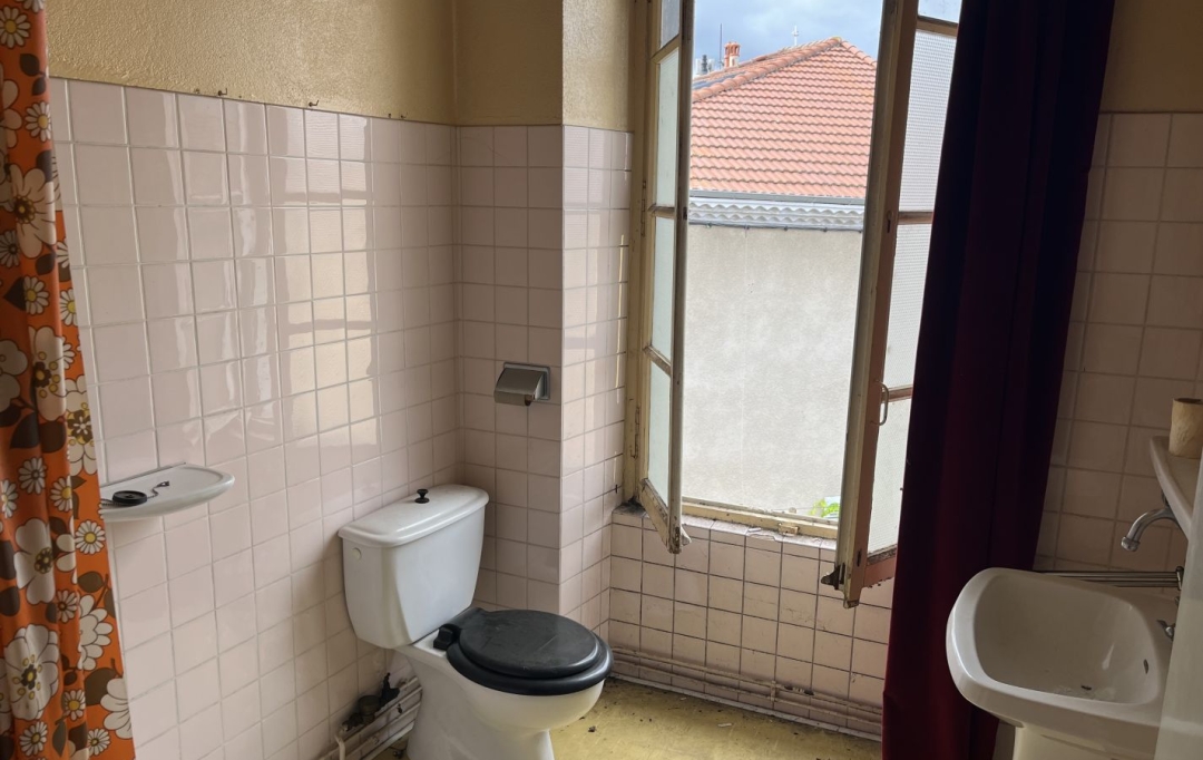 AGENCE TERRES D'IMMO : Maison / Villa | SAINT-GERMAIN-LEMBRON (63340) | 200 m2 | 70 000 € 
