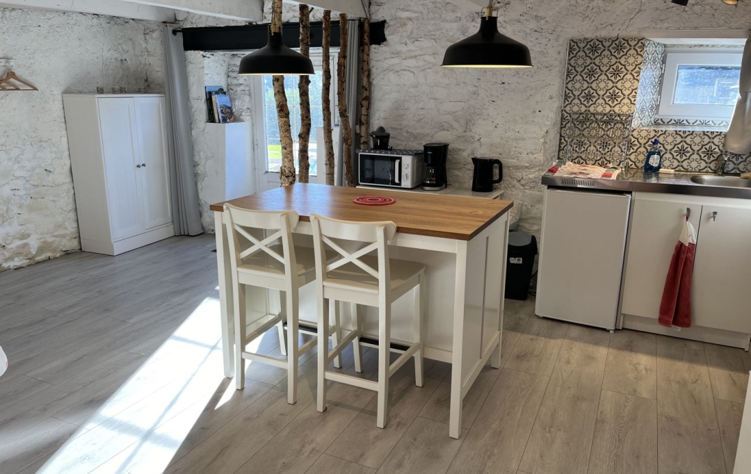 AGENCE TERRES D'IMMO : House | ANZAT-LE-LUGUET (63420) | 145 m2 | 131 750 € 