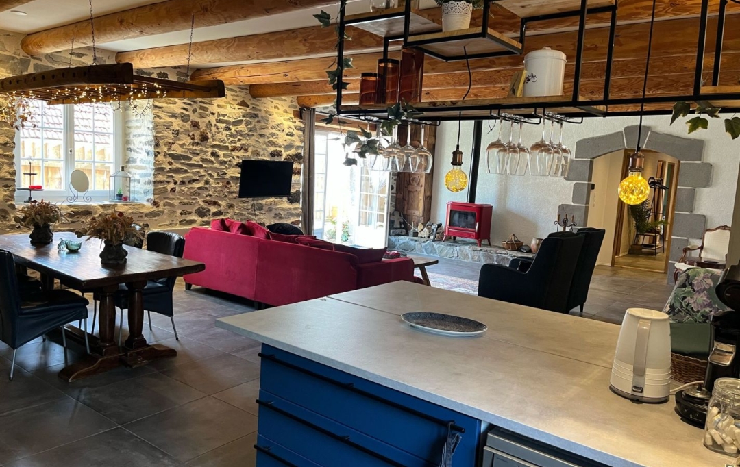 AGENCE TERRES D'IMMO : House | LAURIE (15500) | 173 m2 | 219 500 € 