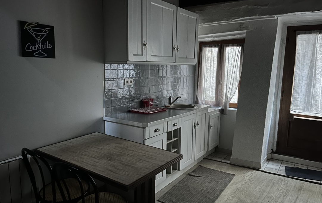 AGENCE TERRES D'IMMO : House | SAINT-FLOUR (15100) | 41 m2 | 49 500 € 