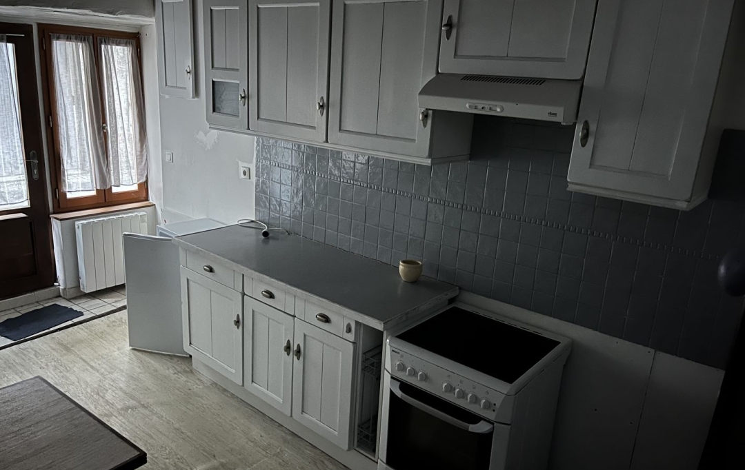 AGENCE TERRES D'IMMO : House | SAINT-FLOUR (15100) | 41 m2 | 49 500 € 
