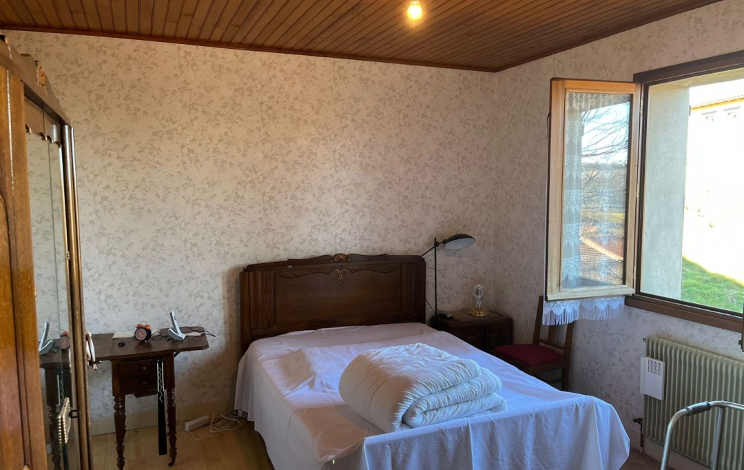 AGENCE TERRES D'IMMO : House | BLESLE (43450) | 91 m2 | 159 000 € 