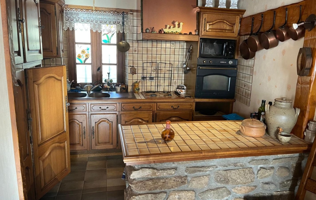 AGENCE TERRES D'IMMO : House | BLESLE (43450) | 100 m2 | 127 000 € 