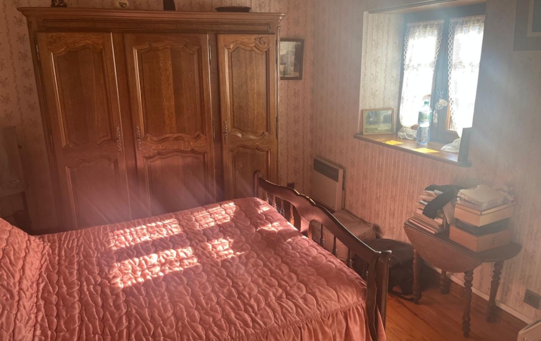 AGENCE TERRES D'IMMO : House | BLESLE (43450) | 100 m2 | 127 000 € 