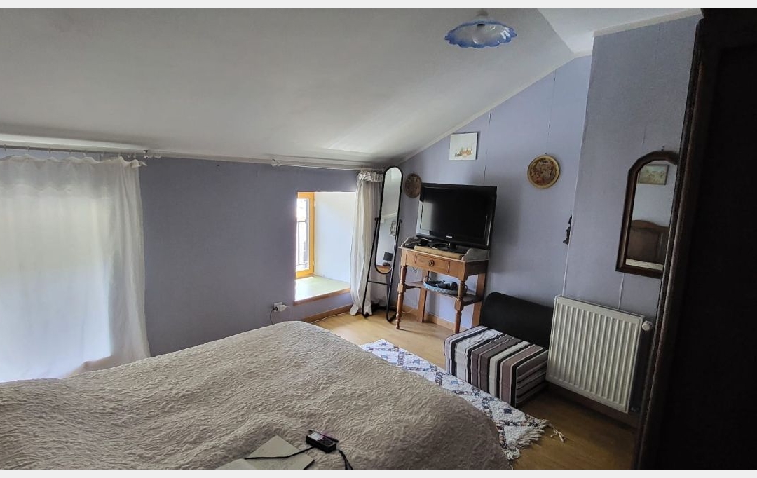 AGENCE TERRES D'IMMO : Maison / Villa | FERRIERES-SAINT-MARY (15170) | 120 m2 | 75 000 € 