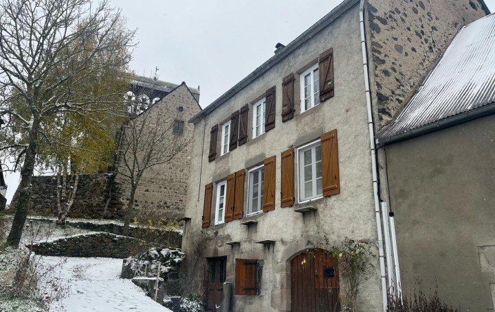  AGENCE TERRES D'IMMO Maison / Villa | CHALINARGUES (15170) | 137 m2 | 98 000 € 
